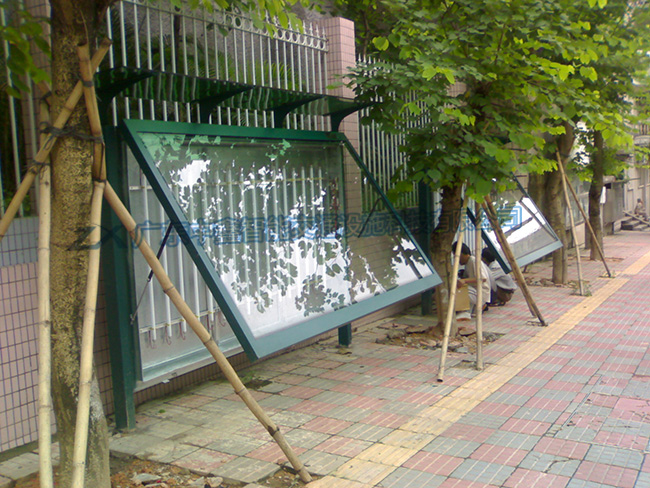 廣州候車亭施工現場